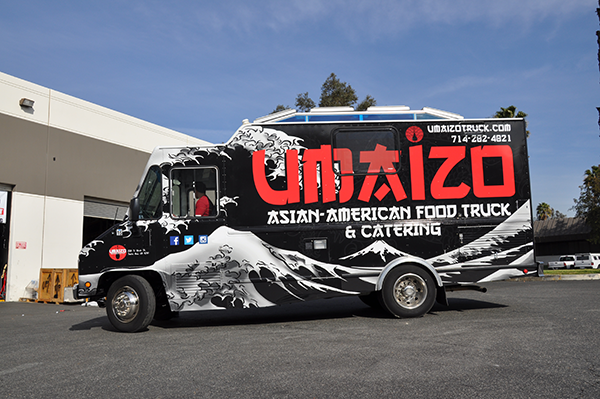 -food-truck-3m-flat-wrap-for-umaizo-asian-american-food-truck-and-catering-13 (1)