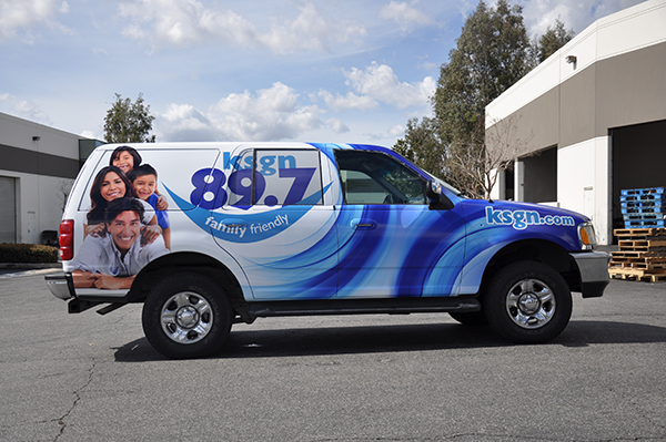 ford-expedition-wrap-for-89.7-ksgn-radio-station-4