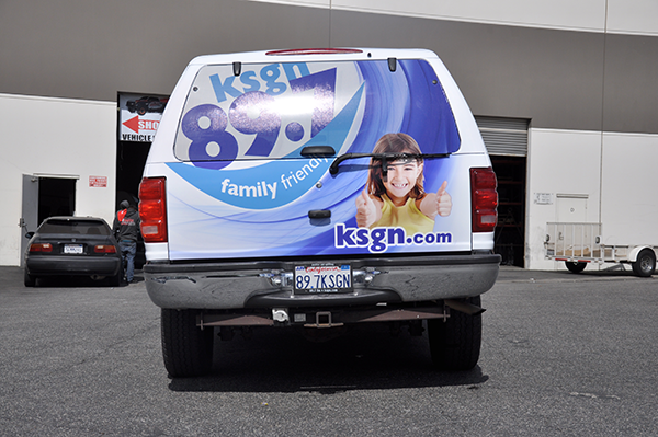 ford-expedition-wrap-for-89.7-ksgn-radio-station-6