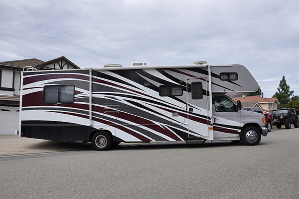 ford-fleetwood-tioga-full-rv-wrap-for-a-family-6