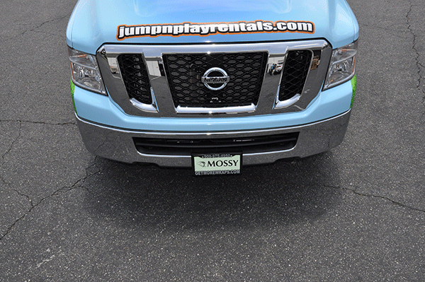 nissan-nv-2500-gloss-3m-wrap-for-jump-and-play-party-rentals-04