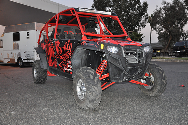 polaris-rzr-900xp-wrap-with-a-str8up-motorsports-cage-5